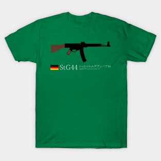 Stg44 Sturmgewehr44 or Mp44 Historical 1943 German assault rifle white in Japanese シュトゥルムゲヴェーア44 1943年アサルトライフルのドイツ T-Shirt